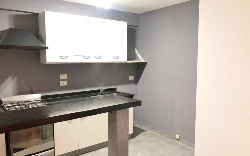 Triplex Tipo Loft en Edificio PH. Terraza Propia!